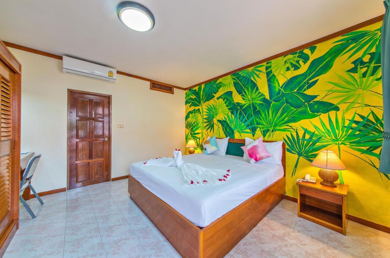 Panda Hotel Patong Exterior foto